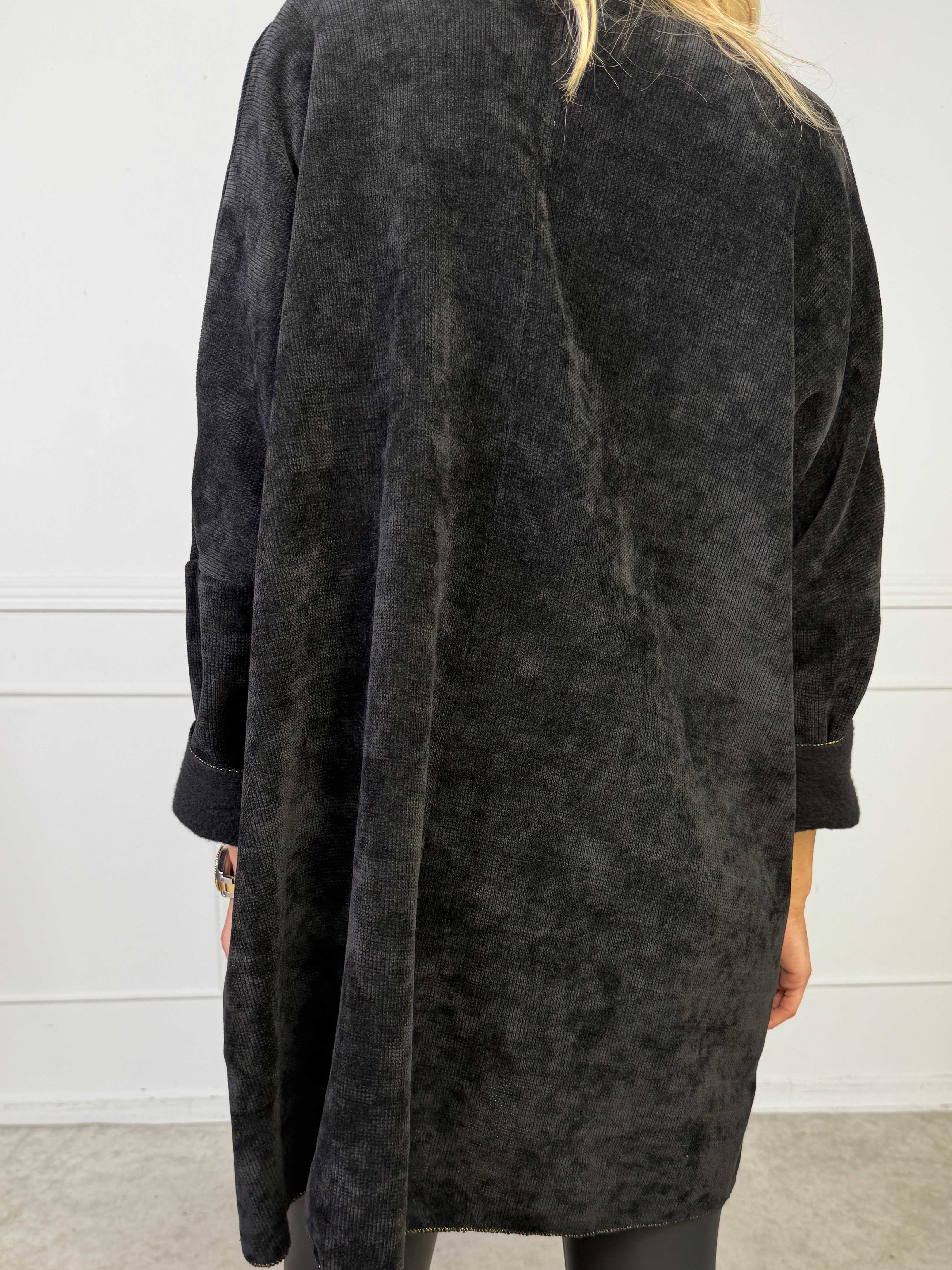 Rocka - Kort kjole i blød strik med motiv